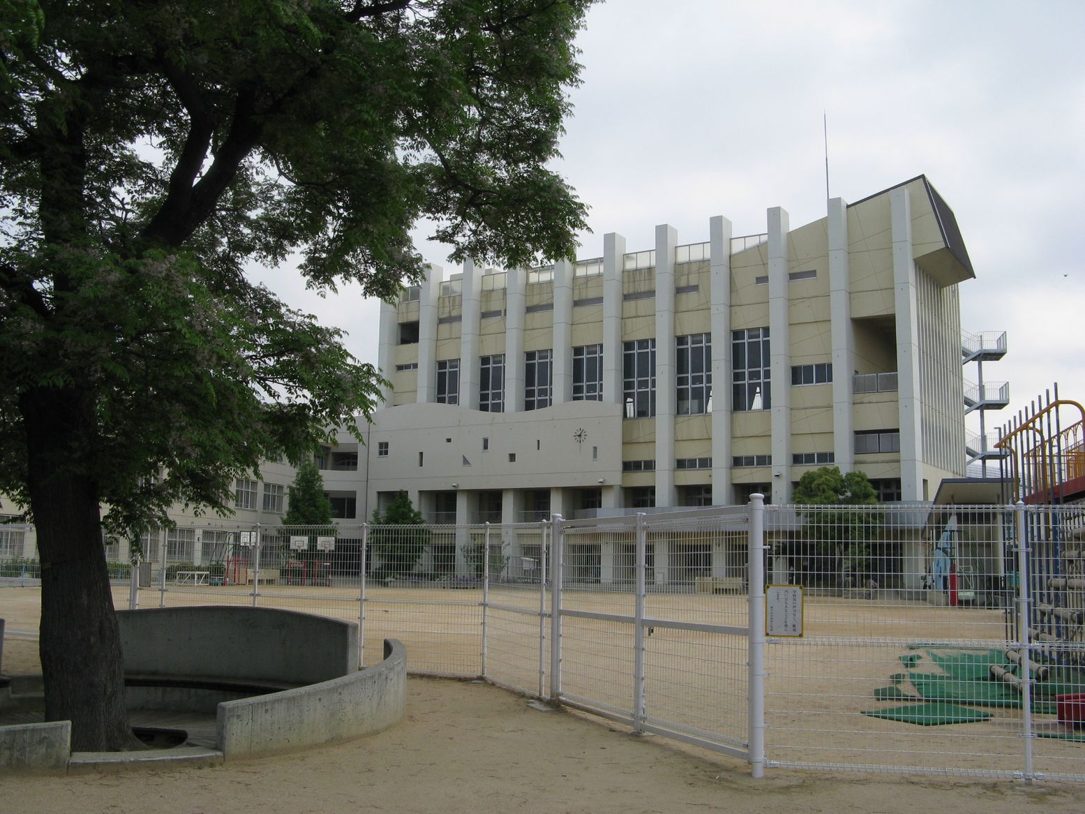 神戸市立若宮小学校